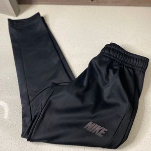 Bundle* 4 pairs of Nike sweats/track pants boys M